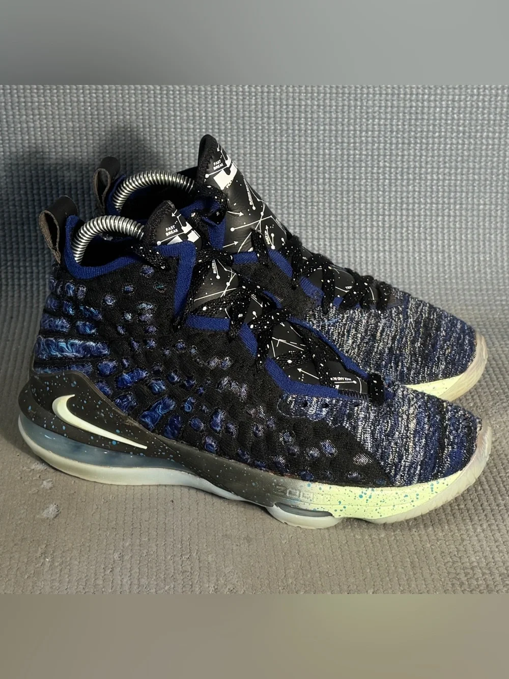 Nike LeBron 17 Constellations Athletic Shoes BQ5594-407 Big Kid Size 5.5Y